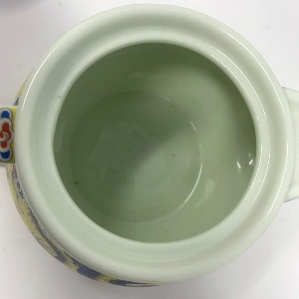 Vtg Yellow Dragons Oriental Teapot w Large Inside Wire Strainer‎